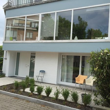 Guesthouse Poppies , Free Parking Oostende Eksteriør bilde